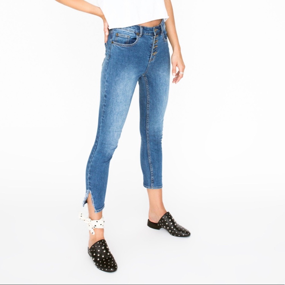 NWT Black Genuine Leather Studded Mule - Picture 4 of 8